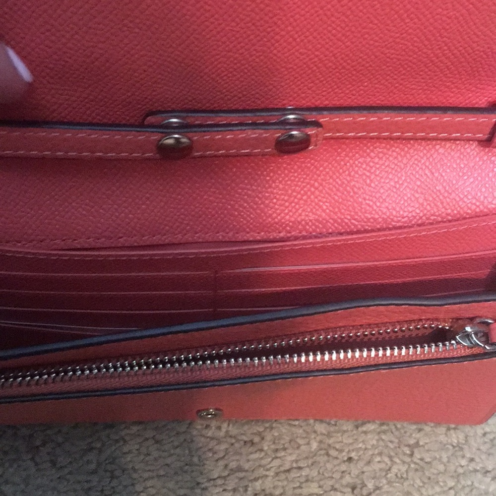 “Coach” leather crossbody bag, brand new - Picture 6 of 7